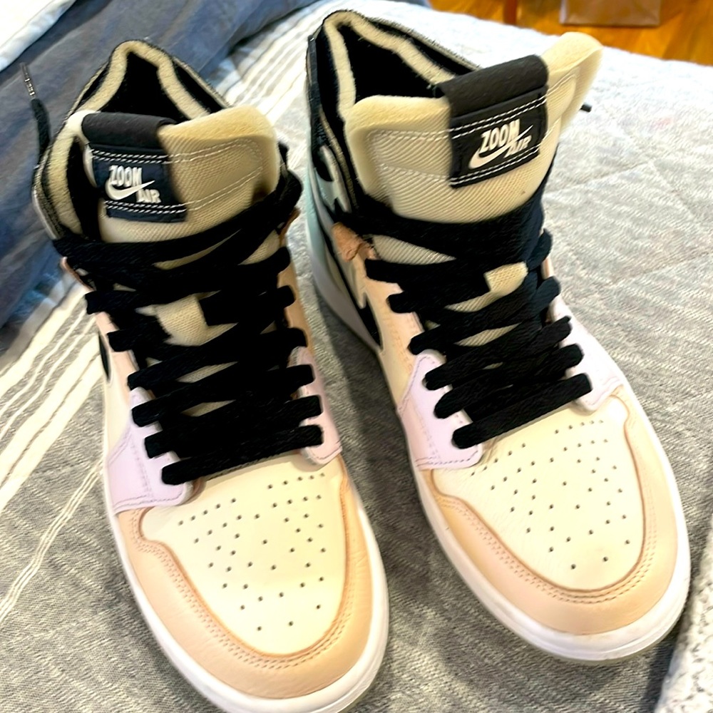 Jordan 1 high air top Easter color